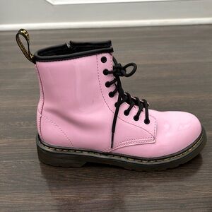 Pink patent Dr Marten 8 eye hole boots (kids)